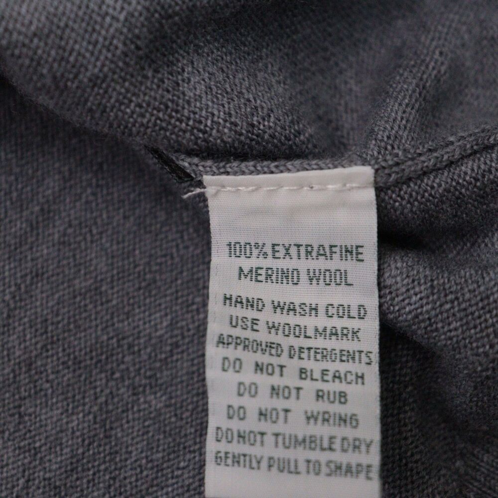 Rodd & Gunn Men's Sweater Size XL Gray V Neck Fine Merino Wool Preppy Winter - Picture 8 of 8
